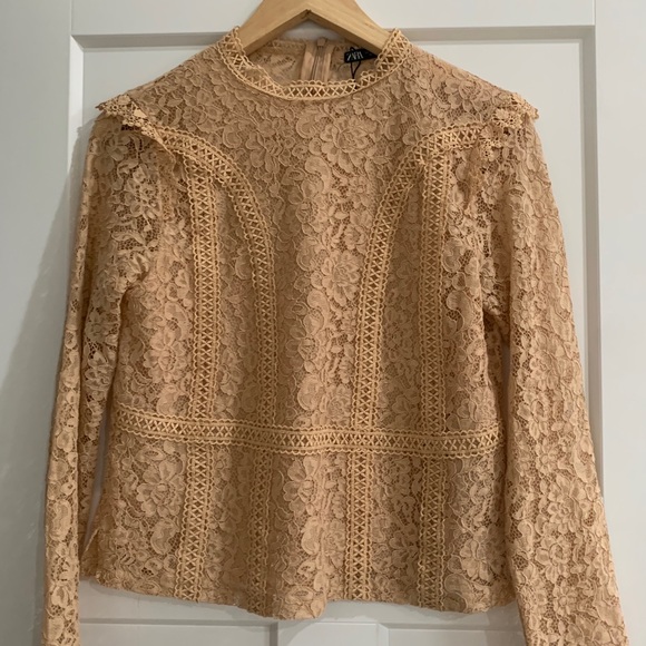 Zara Tops - NWOT - Zara Lace Top